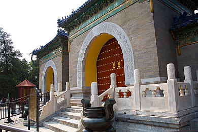 男人与雌宠物交啪啪,奇幻宠物世界，情感冒险之旅-1