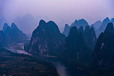 性做爰直播,网络直播乱象：揭秘灰色地带，如何守护清朗空间？-2