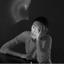 男人一边摸一边在做爽爽的事,按摩新姿势引热议，男士爽爽行为引关注-3