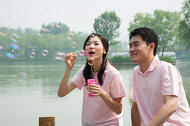 热色婷婷,梦幻视觉，创新游戏体验，引领潮流-1