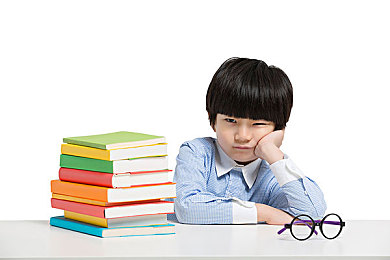 男女x8x8.av,游戏新潮流：情感纠葛，挑战传统界限-3