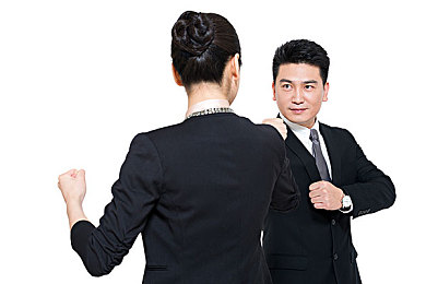 奶水胀满邻居老头吸我奶水,奶水胀满新招，邻居老头吸吮引热议-2