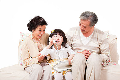 男朋友吃我的奶奶该怎么回应他呢,游戏奇遇：男友“吃”奶奶，玩家如何应对？-2