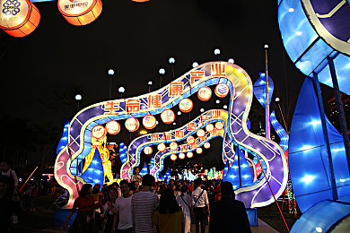 烟雨江湖洛阳鬼市怎么开启,江湖奇珍探秘，洛阳鬼市攻略大揭秘-2