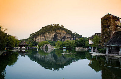 综合成人,成人教育新趋势，未来学习更精彩-2