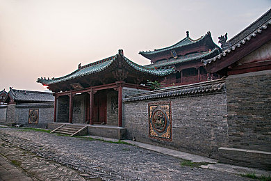 国内精品一卡二卡三卡抖,独特操作引关注，游戏新宠崛起-2