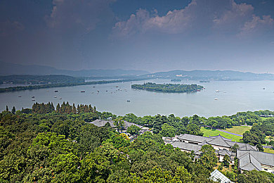 十八岁以上能看的流氓软件,揭秘：数字时代如何躲避“隐形杀手”软件？-3