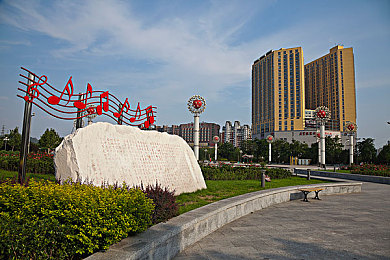 在厨房做爱,厨房浪漫夜，夫妻体验新情趣-5
