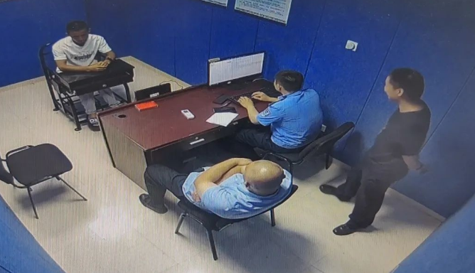 金山一市民的信鸽被偷！连饲料都没放过～